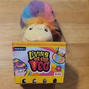 Russ Multicolor Living on the Veg Plush